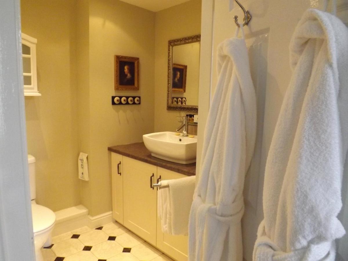 White Linen Whitby, Room Only Eksteriør bilde